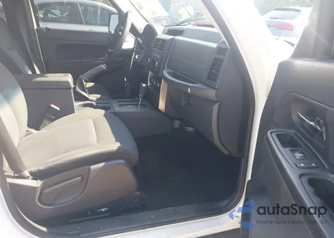 2009 Jeep Liberty Sport from USA, damaged, VIN 1J8GN28K09W512314